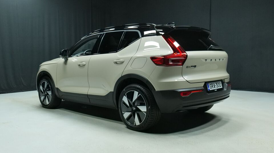 Volvo EX40 vaihtoauto