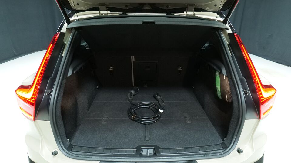 Volvo EX40 vaihtoauto