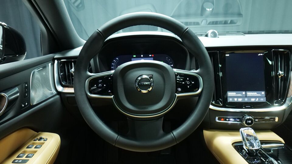 Volvo V60 vaihtoauto