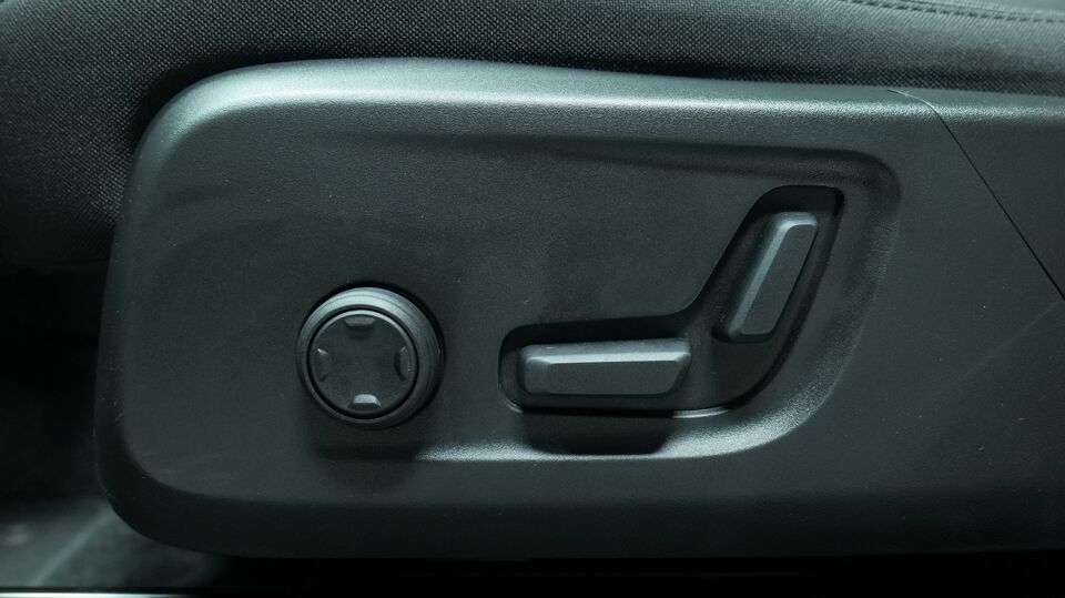 Volvo EX40 vaihtoauto