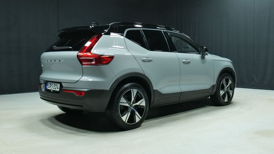 Volvo EX40 vaihtoauto