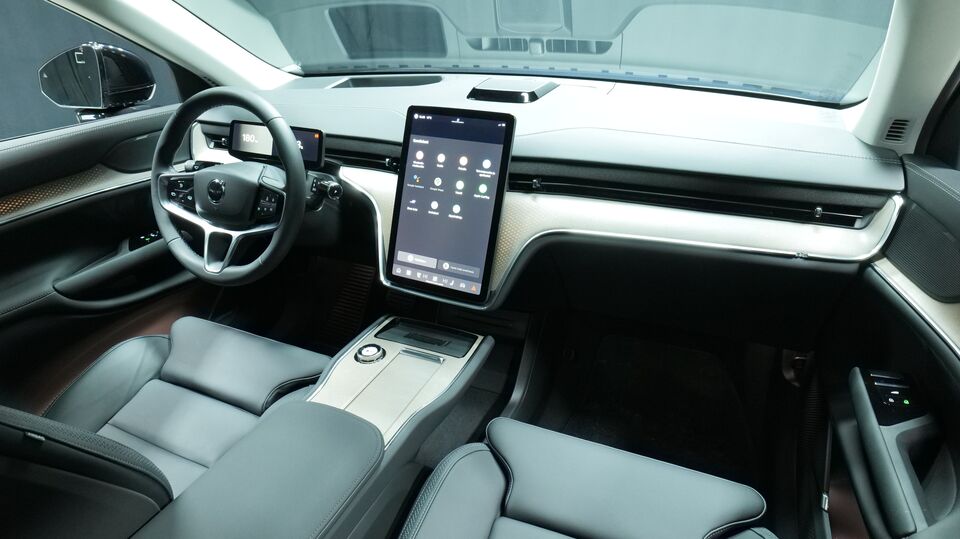 Volvo EX90 vaihtoauto