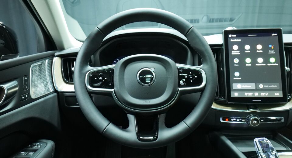 Volvo XC60 vaihtoauto