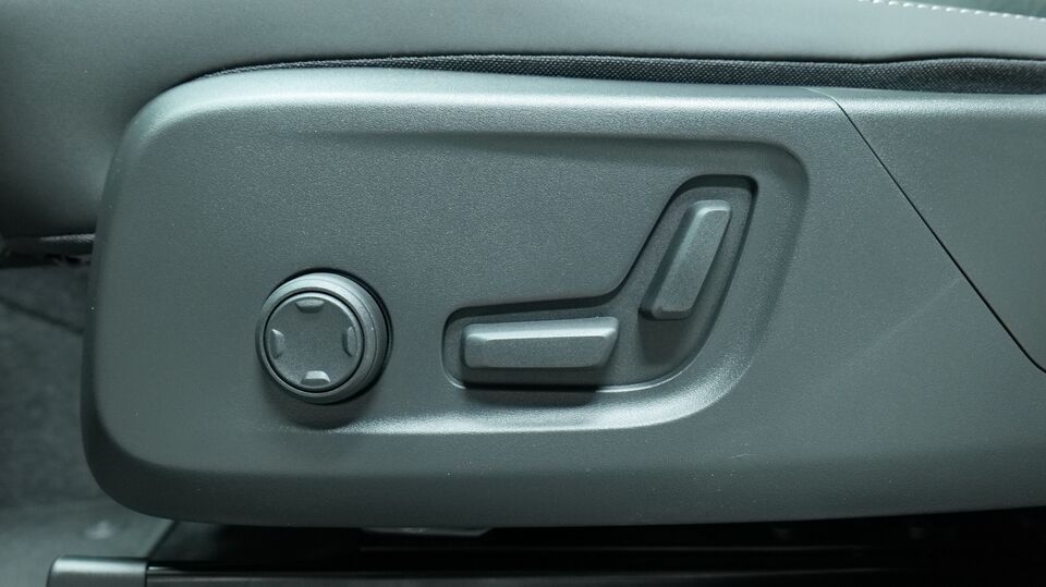 Volvo EX40 vaihtoauto