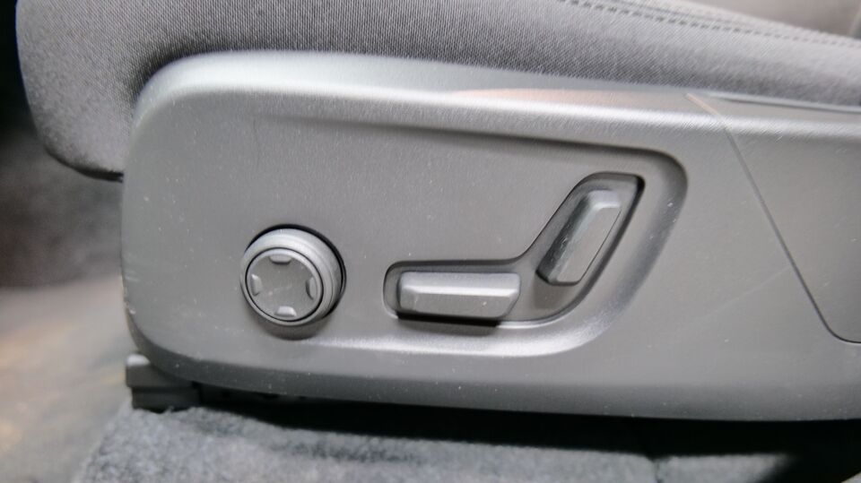 Volvo EC40 vaihtoauto