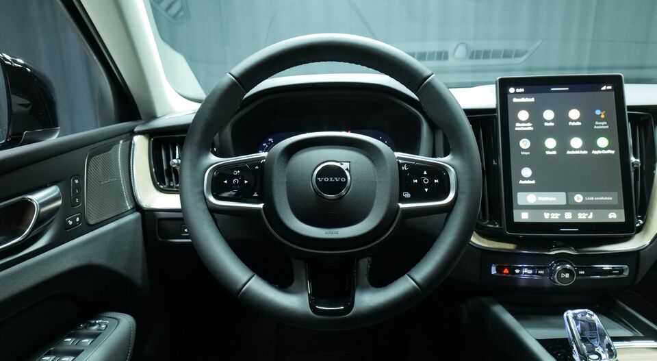 Volvo XC60 vaihtoauto