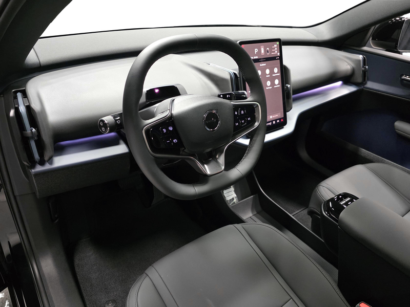 Volvo EX30 Cross Country vaihtoauto