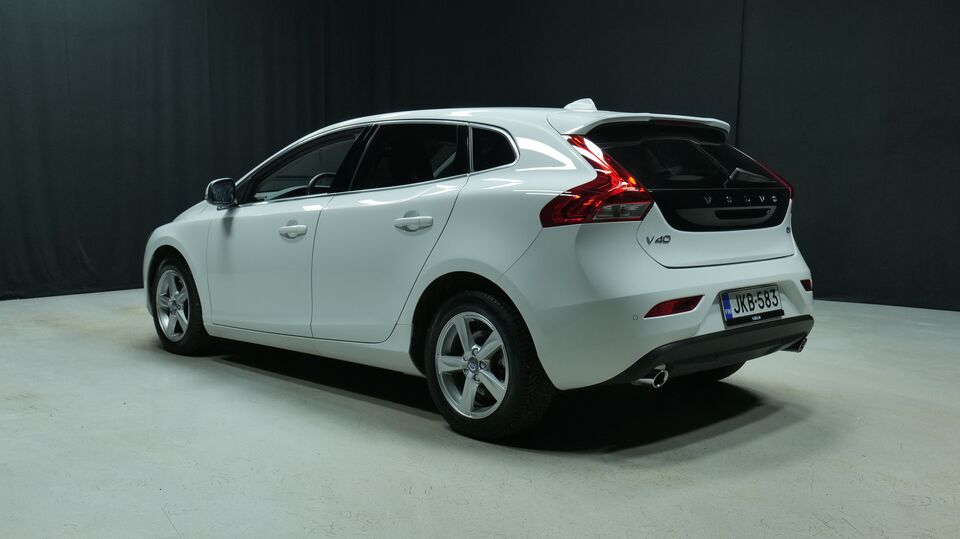 Volvo V40 vaihtoauto