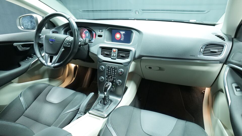 Volvo V40 vaihtoauto