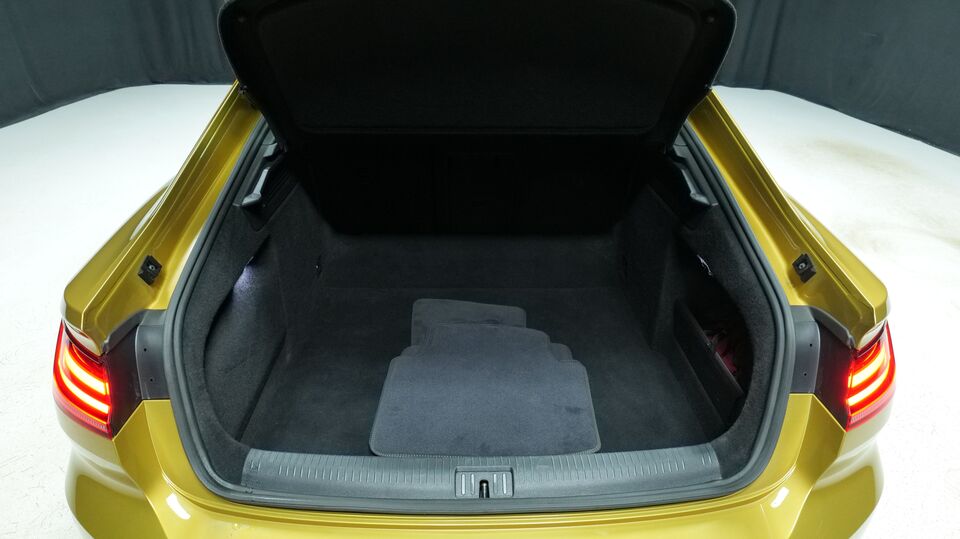 Volkswagen Arteon vaihtoauto