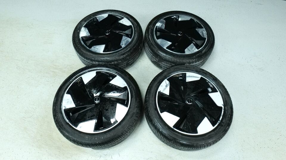 Volvo EX30 vaihtoauto