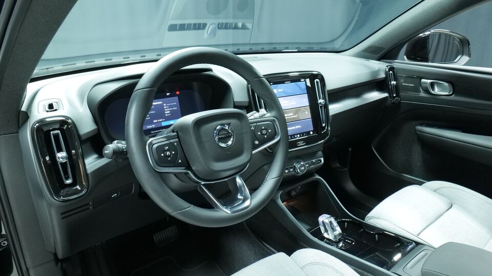 Volvo EC40 vaihtoauto