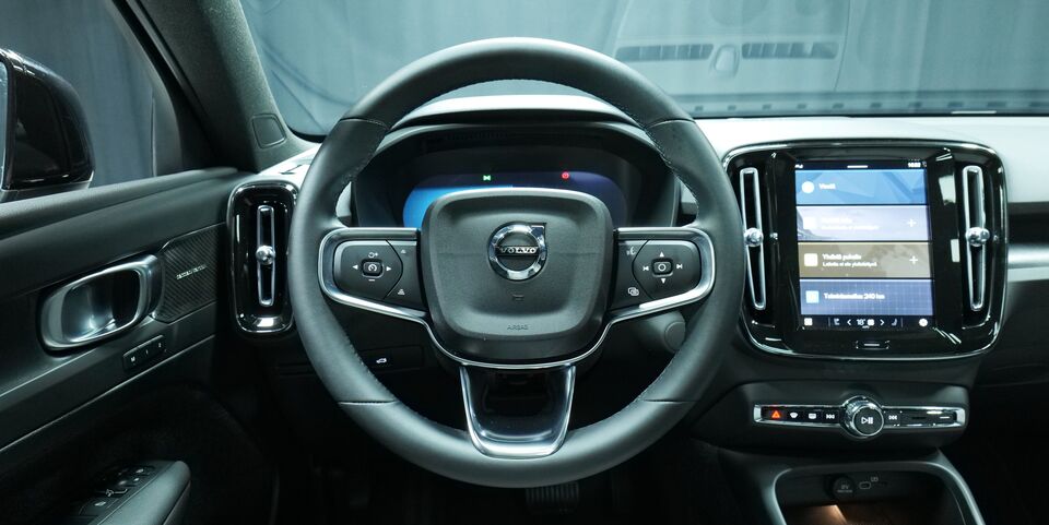 Volvo EC40 vaihtoauto