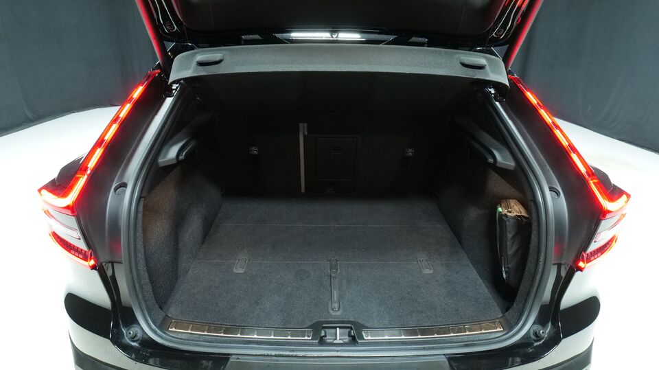 Volvo EC40 vaihtoauto