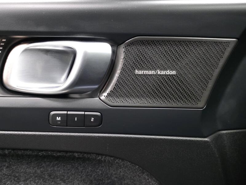 Volvo EC40 vaihtoauto