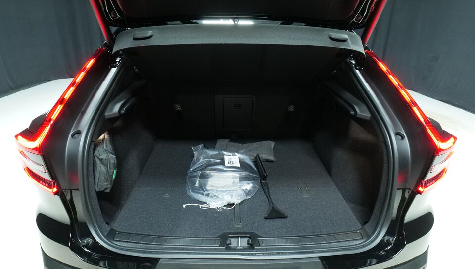 Volvo EC40 vaihtoauto