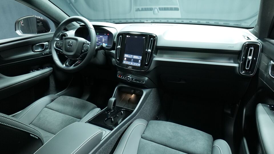 Volvo EC40 vaihtoauto