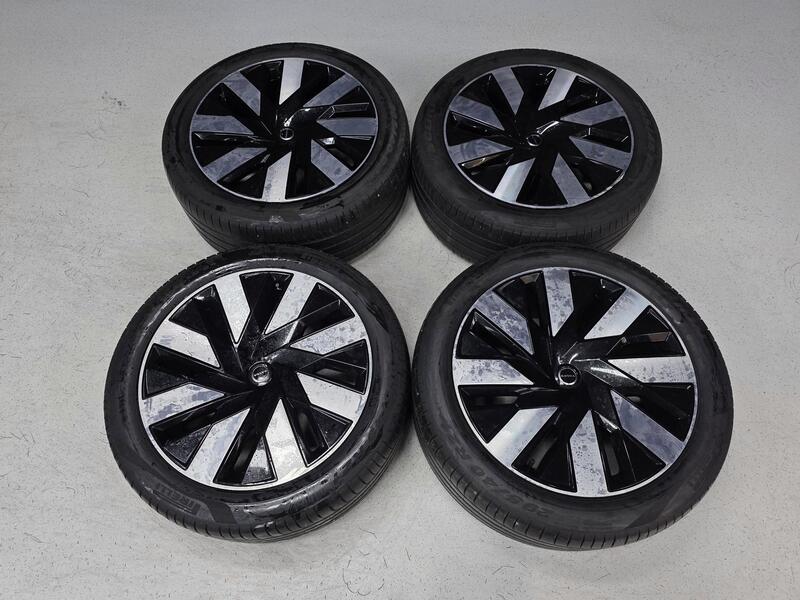 Volvo EX90 vaihtoauto