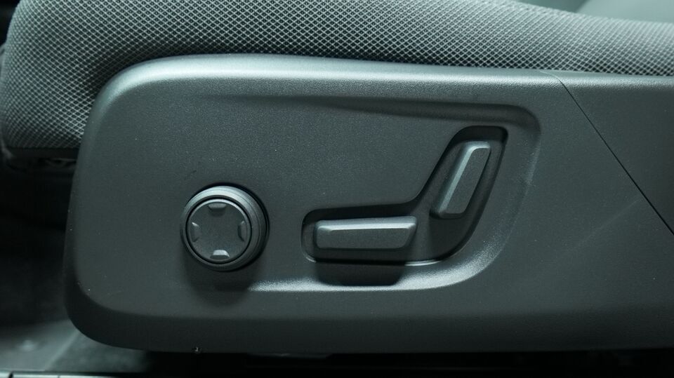 Volvo EX40 vaihtoauto