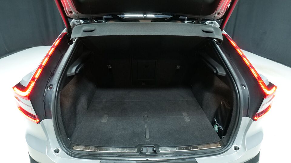 Volvo C40 vaihtoauto