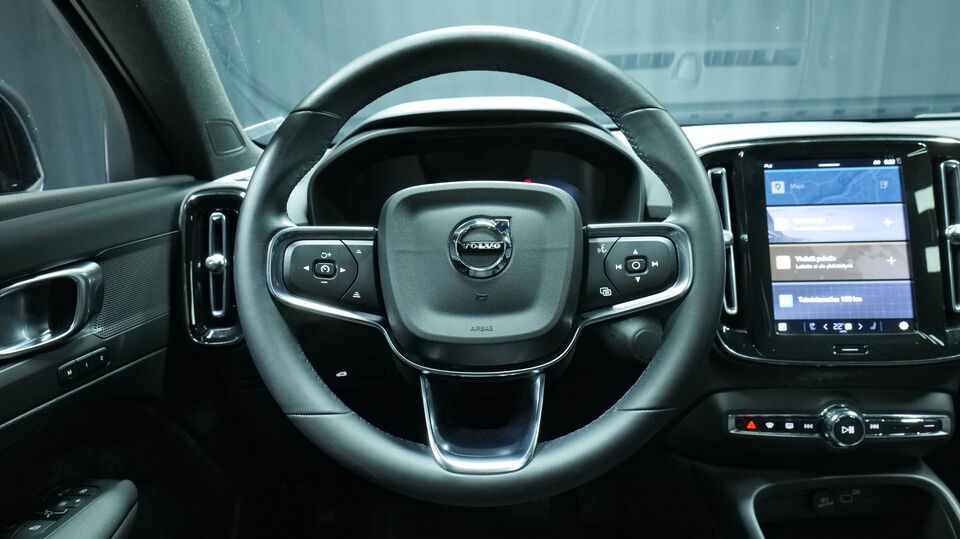 Volvo C40 vaihtoauto