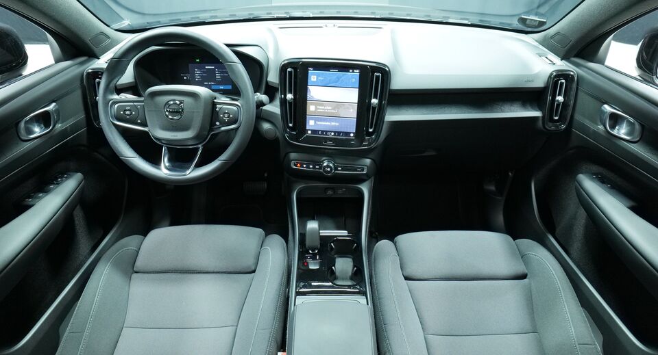 Volvo C40 vaihtoauto