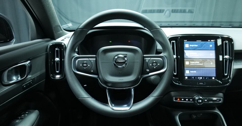 Volvo C40 vaihtoauto