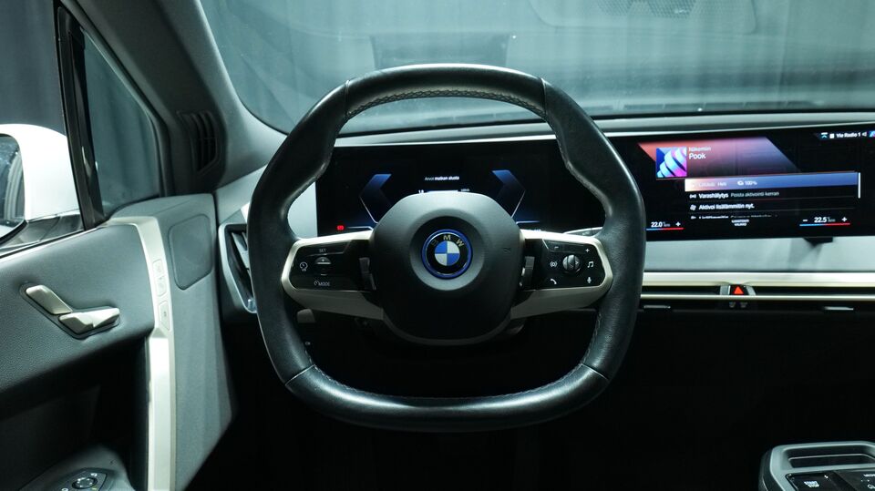 BMW iX vaihtoauto