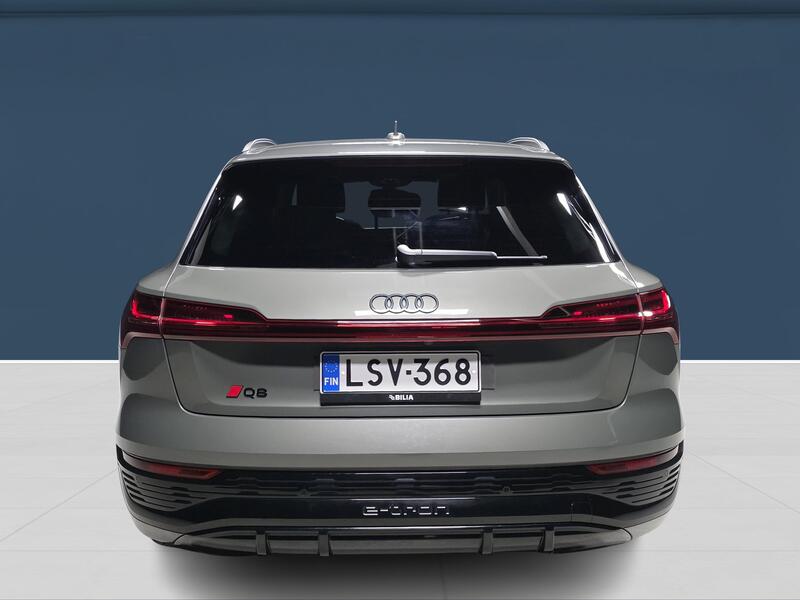 Audi Q8 e-tron vaihtoauto