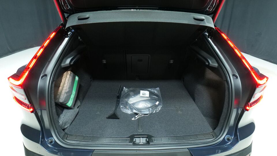 Volvo EC40 vaihtoauto