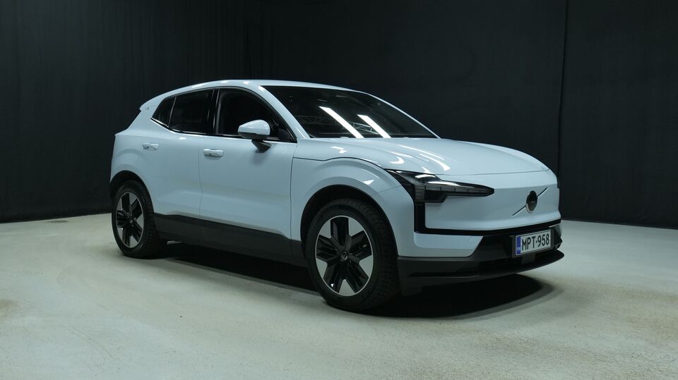 Volvo EX30 vaihtoauto