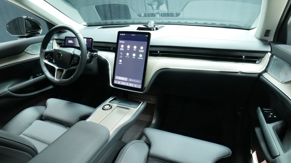 Volvo EX90 vaihtoauto