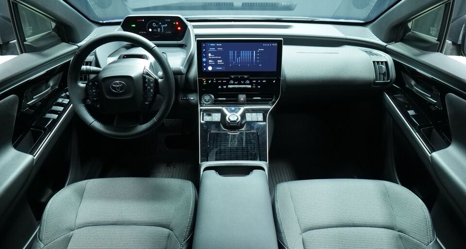 Toyota bZ4X vaihtoauto