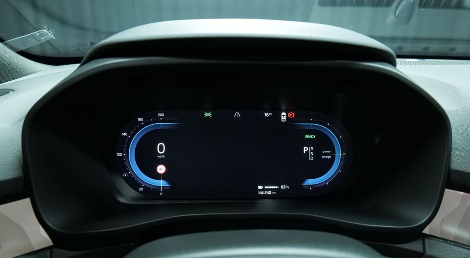 Volvo C40 vaihtoauto