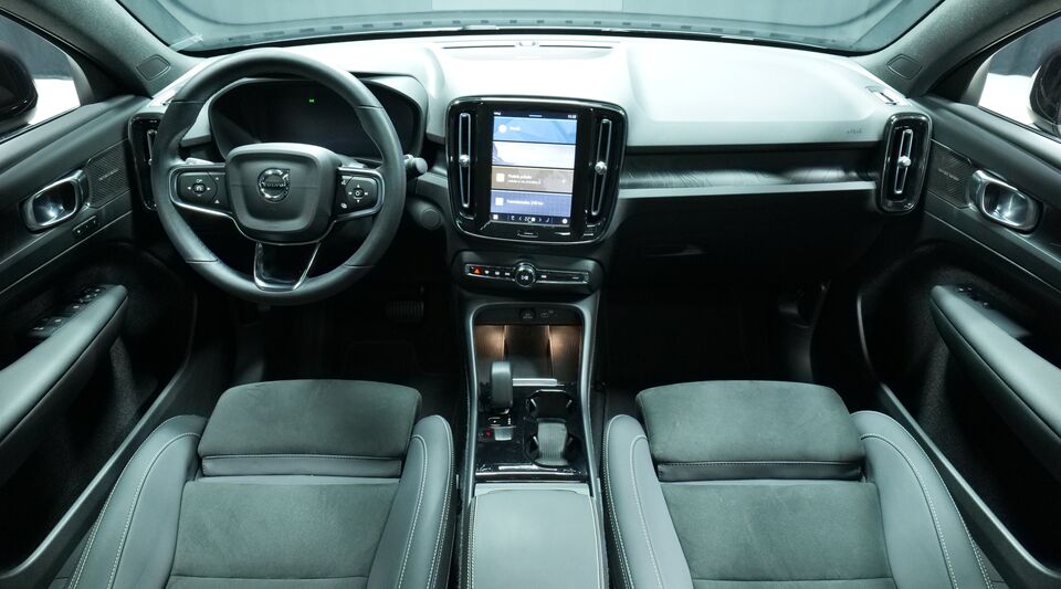 Volvo C40 vaihtoauto