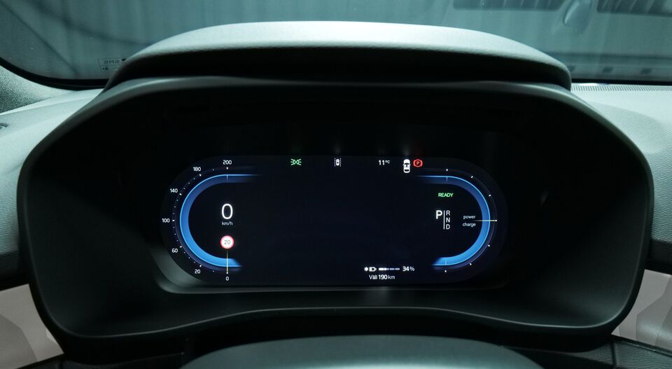 Volvo EX40 vaihtoauto