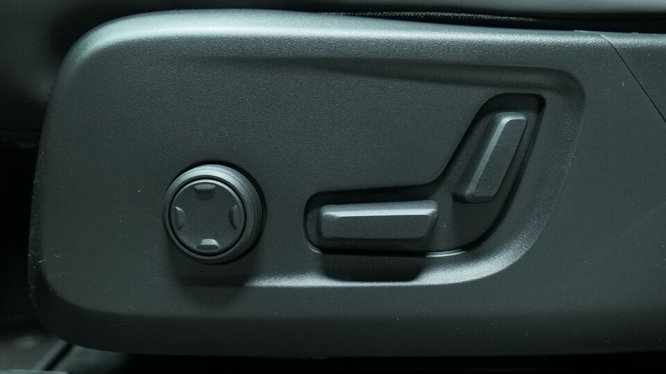 Volvo EX40 vaihtoauto