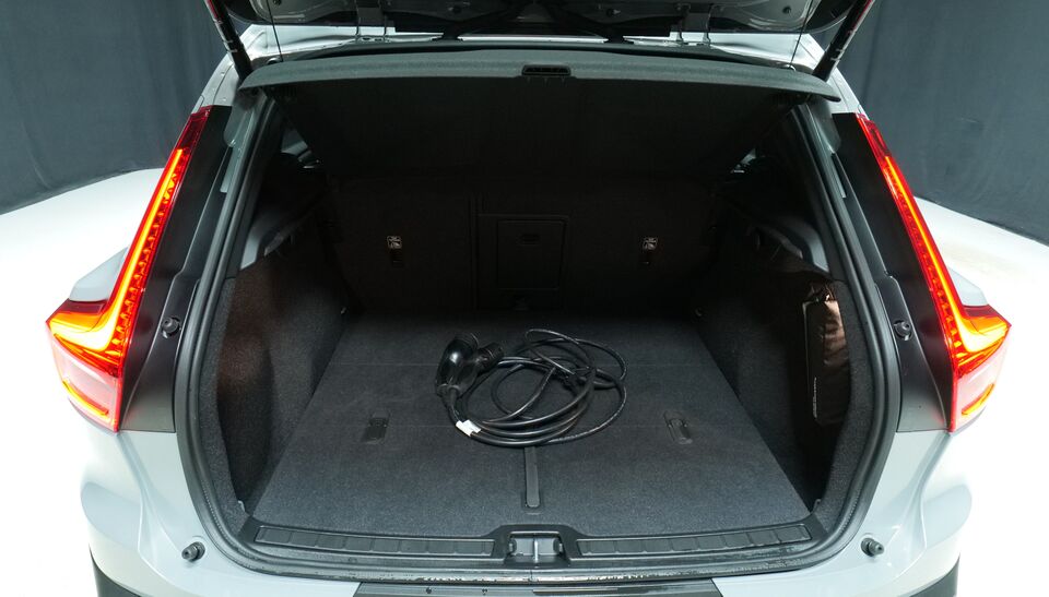 Volvo EX40 vaihtoauto