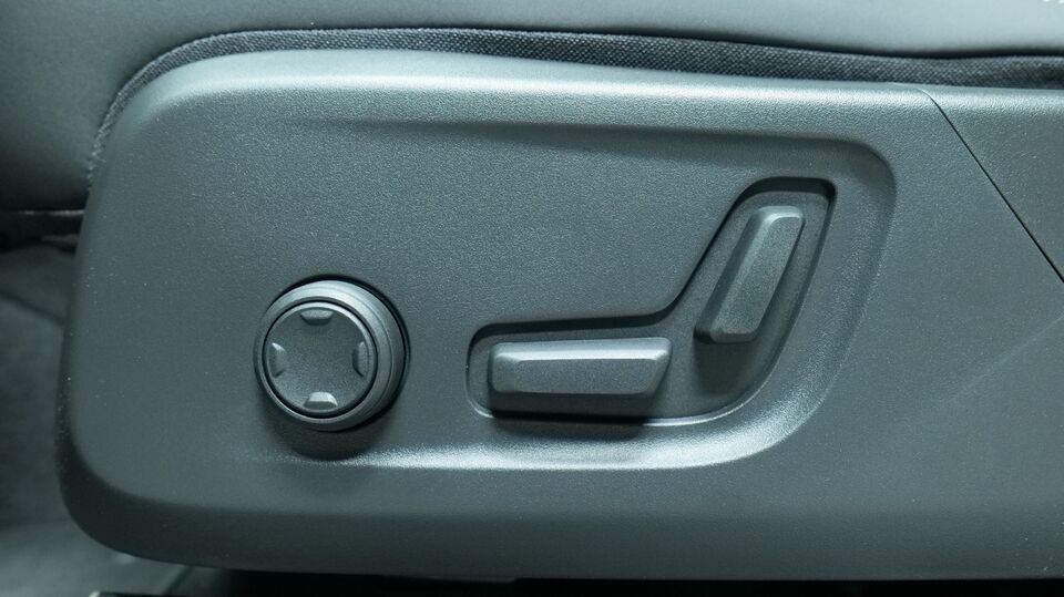 Volvo EX40 vaihtoauto