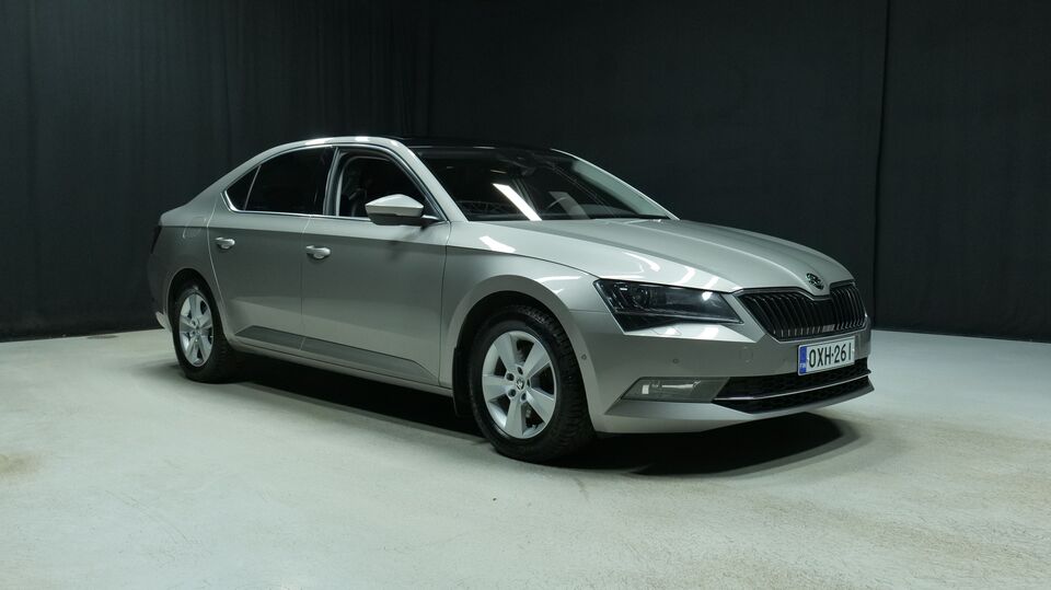 Skoda Superb vaihtoauto