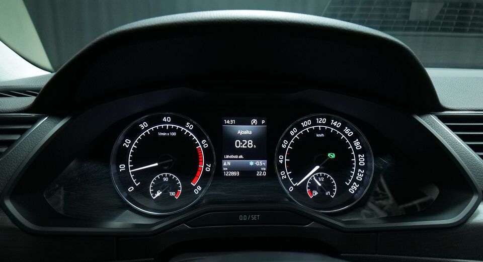 Skoda Superb vaihtoauto