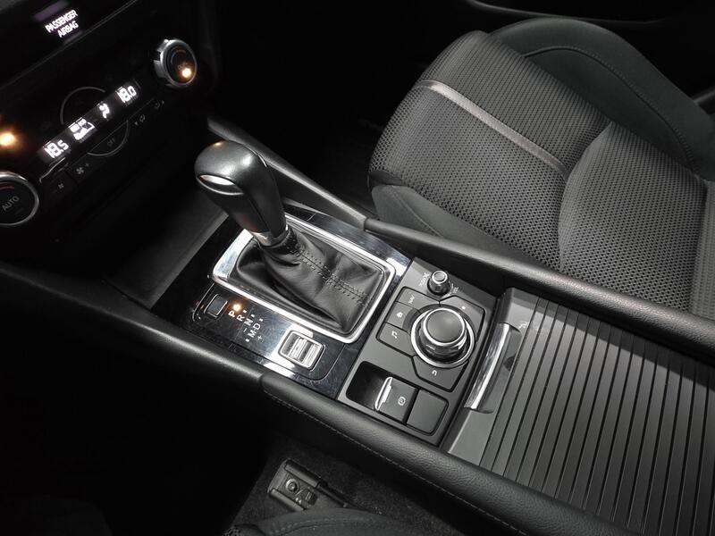 Mazda 3 vaihtoauto