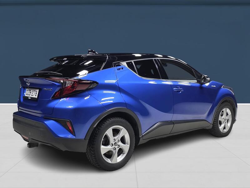 Toyota C-HR vaihtoauto