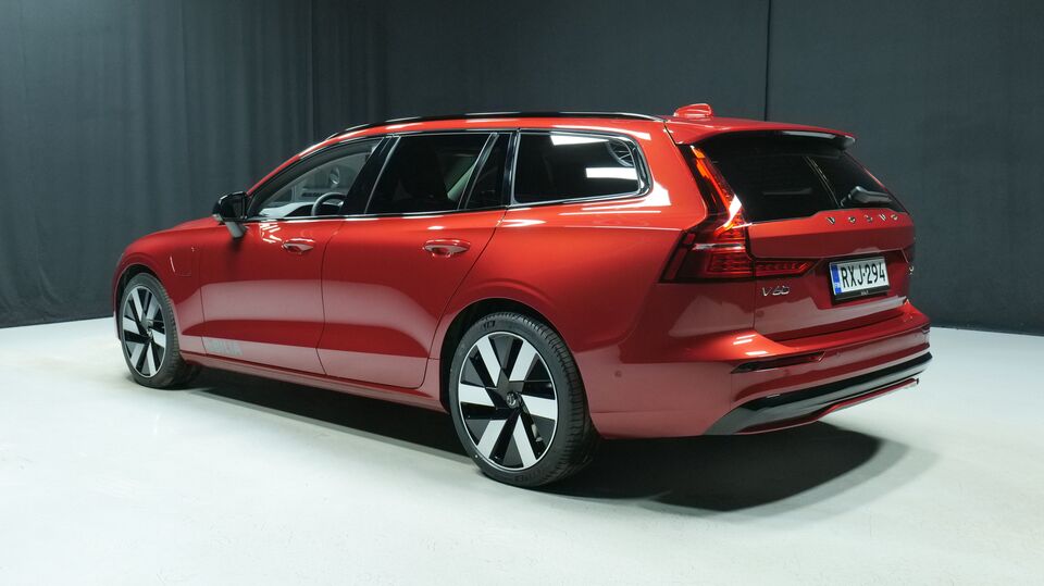 Volvo V60 vaihtoauto