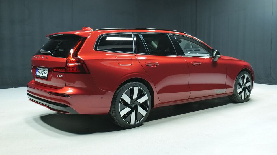 Volvo V60 vaihtoauto