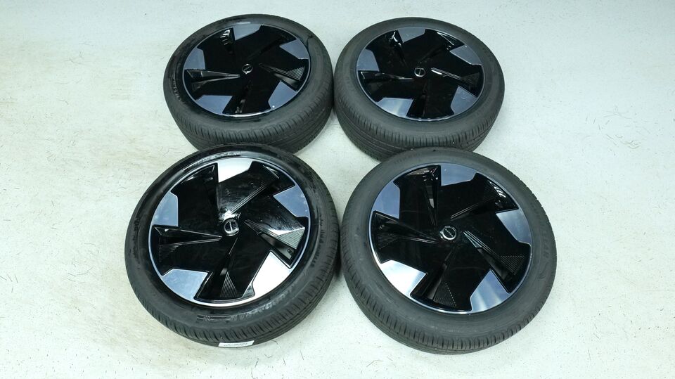 Volvo EX30 vaihtoauto