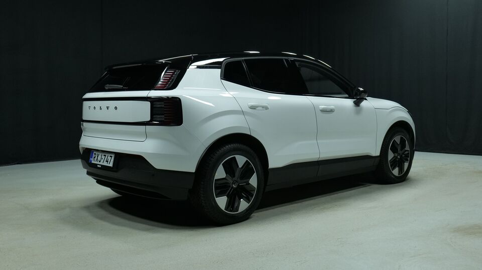 Volvo EX30 vaihtoauto