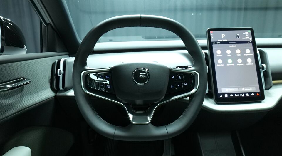 Volvo EX30 Cross Country vaihtoauto