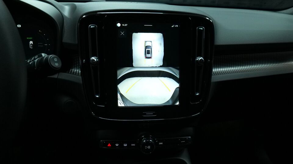 Volvo EX40 vaihtoauto