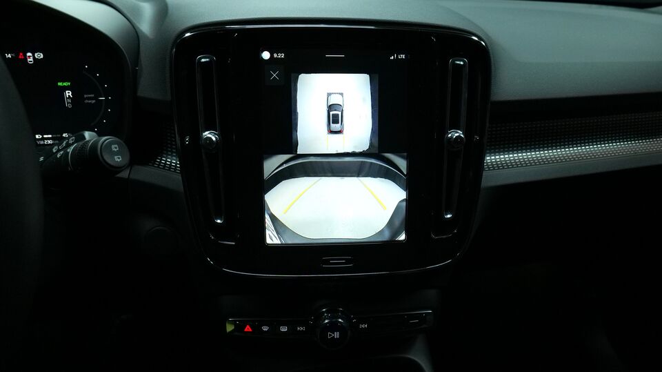 Volvo EX40 vaihtoauto